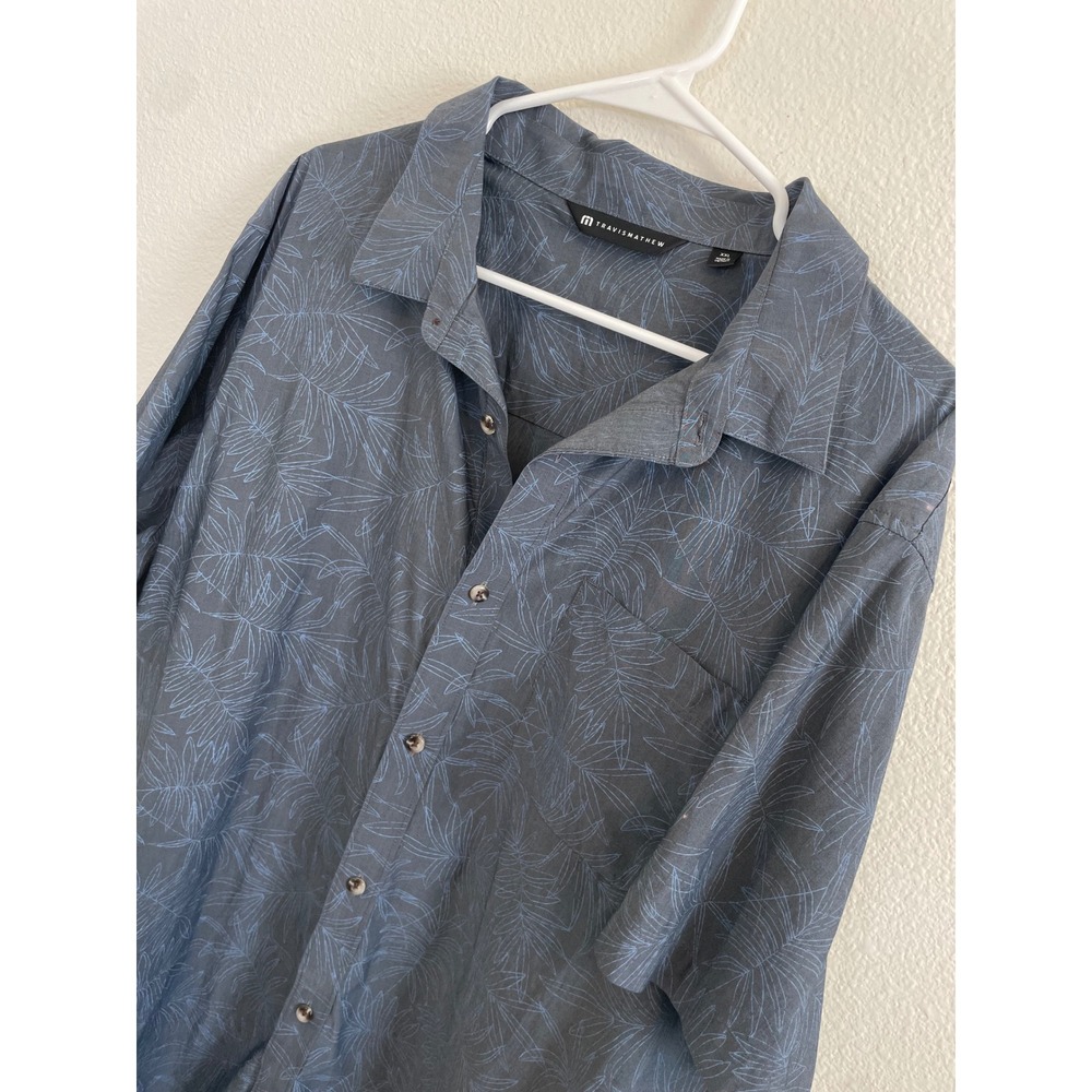TravisMathew Mens XXL Button Down Short Shirt Grey Blue Palm Trees Print‎ Golf